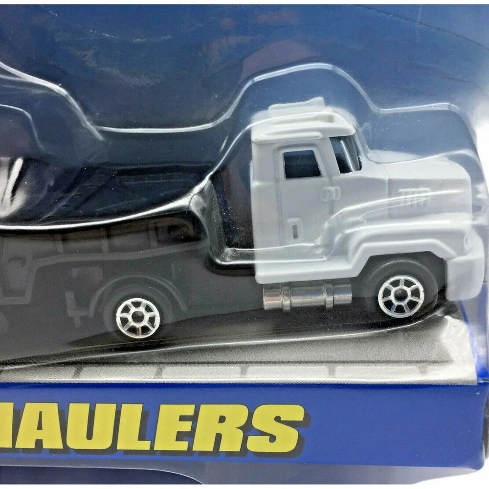 Hot Wheels Long Haulers Transporter 1957 57 Ford Thunderbird T-Bird Car Toy 1/64